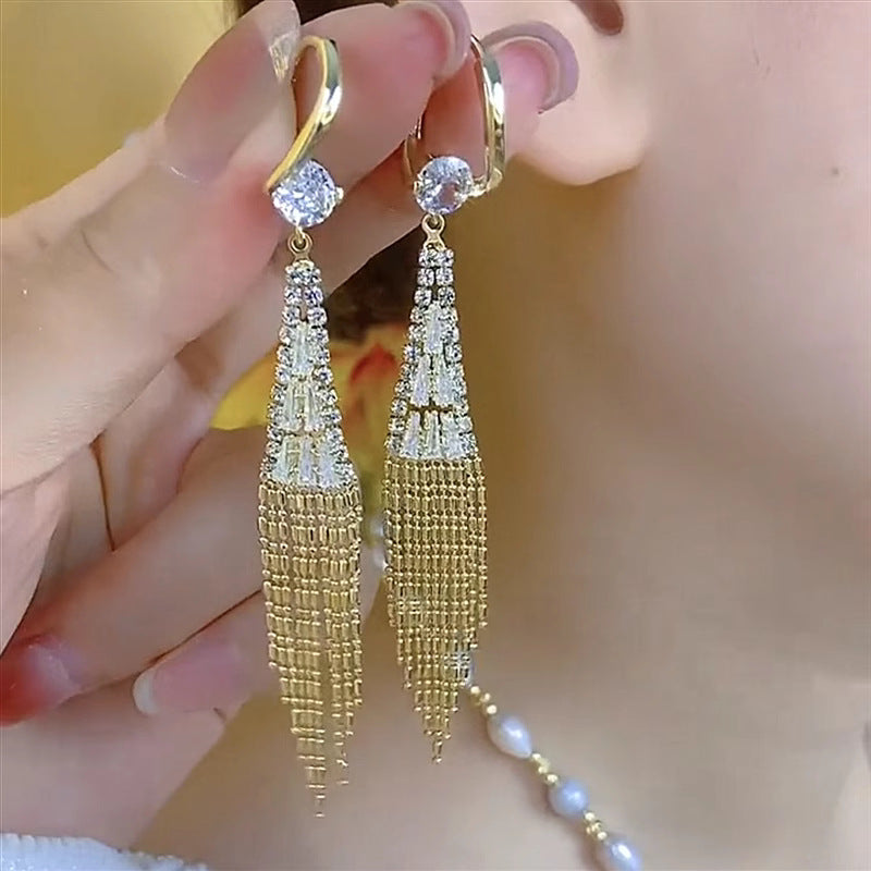 đ
Christmas Pre-saleđ đRhinestone Tassel Earringsđ