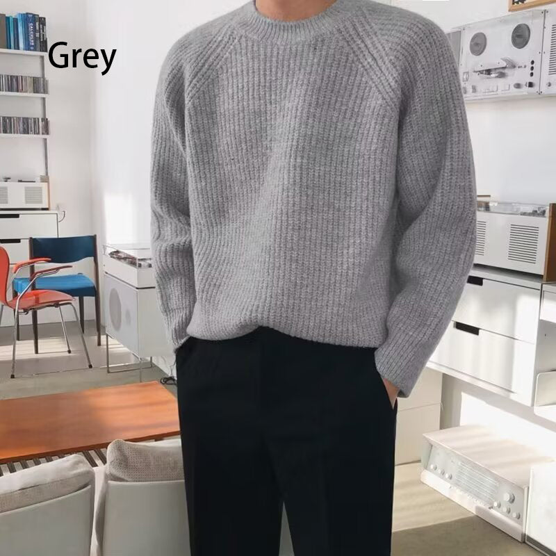 Men's Solid Pullover Round Neck Sweater