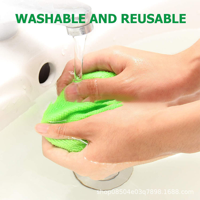 đ„Verktygssats för vindruterengöring med förlĂ€ngbart handtag