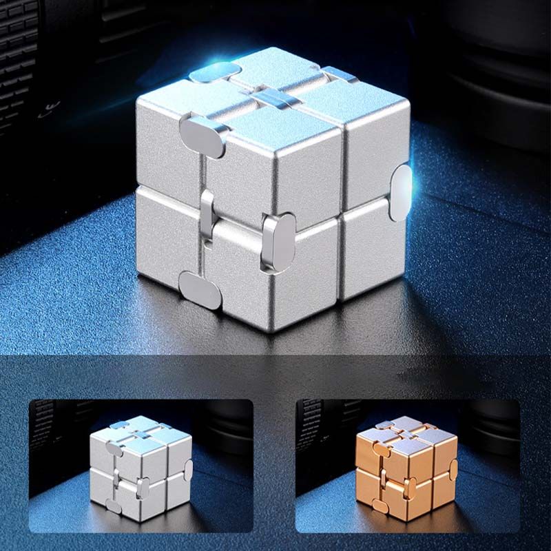 đInfinity Cube â SlĂ€pp loss oĂ€ndlig underhĂ„llning