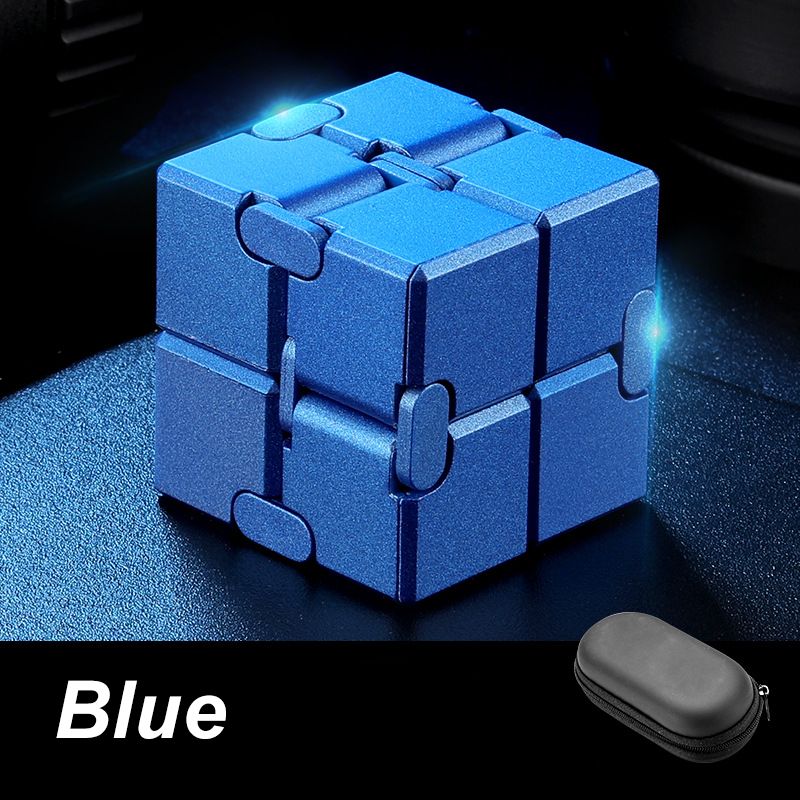 đInfinity Cube â SlĂ€pp loss oĂ€ndlig underhĂ„llning