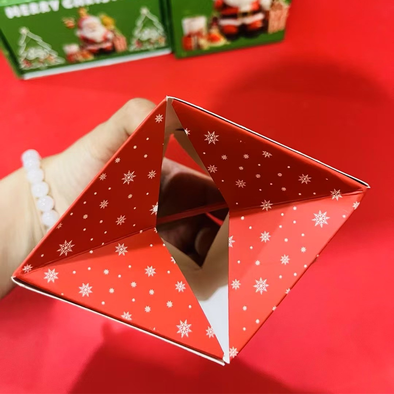 🎅 Pop Up Surprise Christmas Gift Boxes: Customized pop-up design, super eye-catching for holding small gifts, directly enhances the Christmas atmosphere!