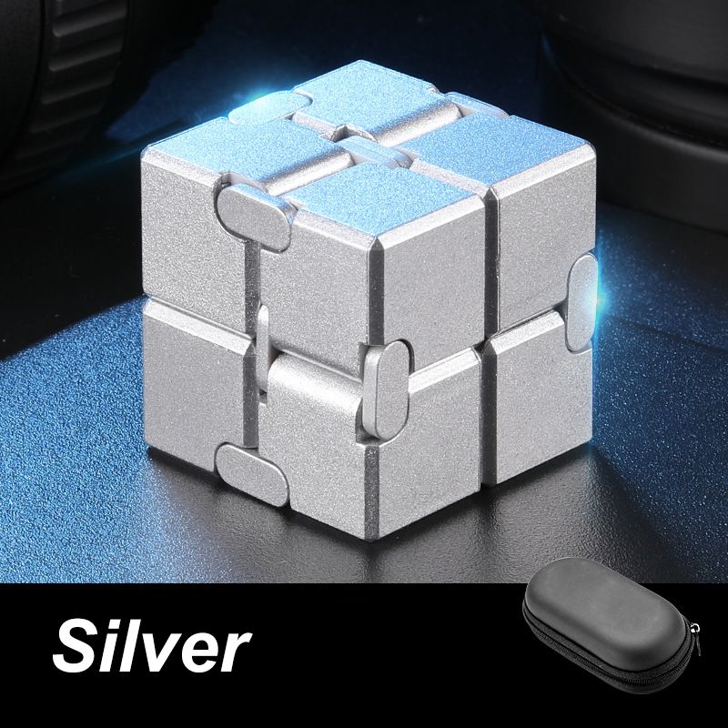 🎁Infinity Cube – Släpp loss oändlig underhållning